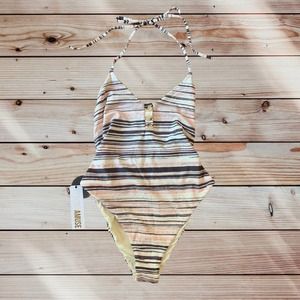 🌺AMUSE SOCIETY 🌺// MORNING MEDITATION ONE PIECE